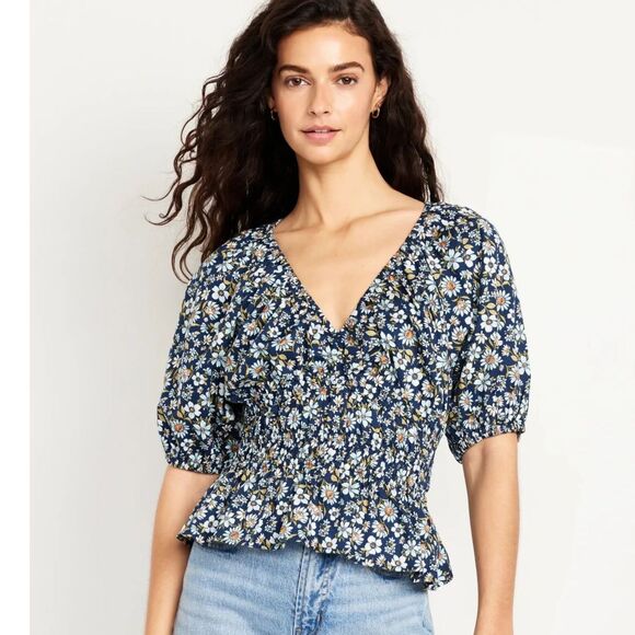 Old Navy Tops - OLD NAVY Smocked V-Neck Peplum Top Blue Ditsy Floral Print Puff Sleeves Sz M NWT